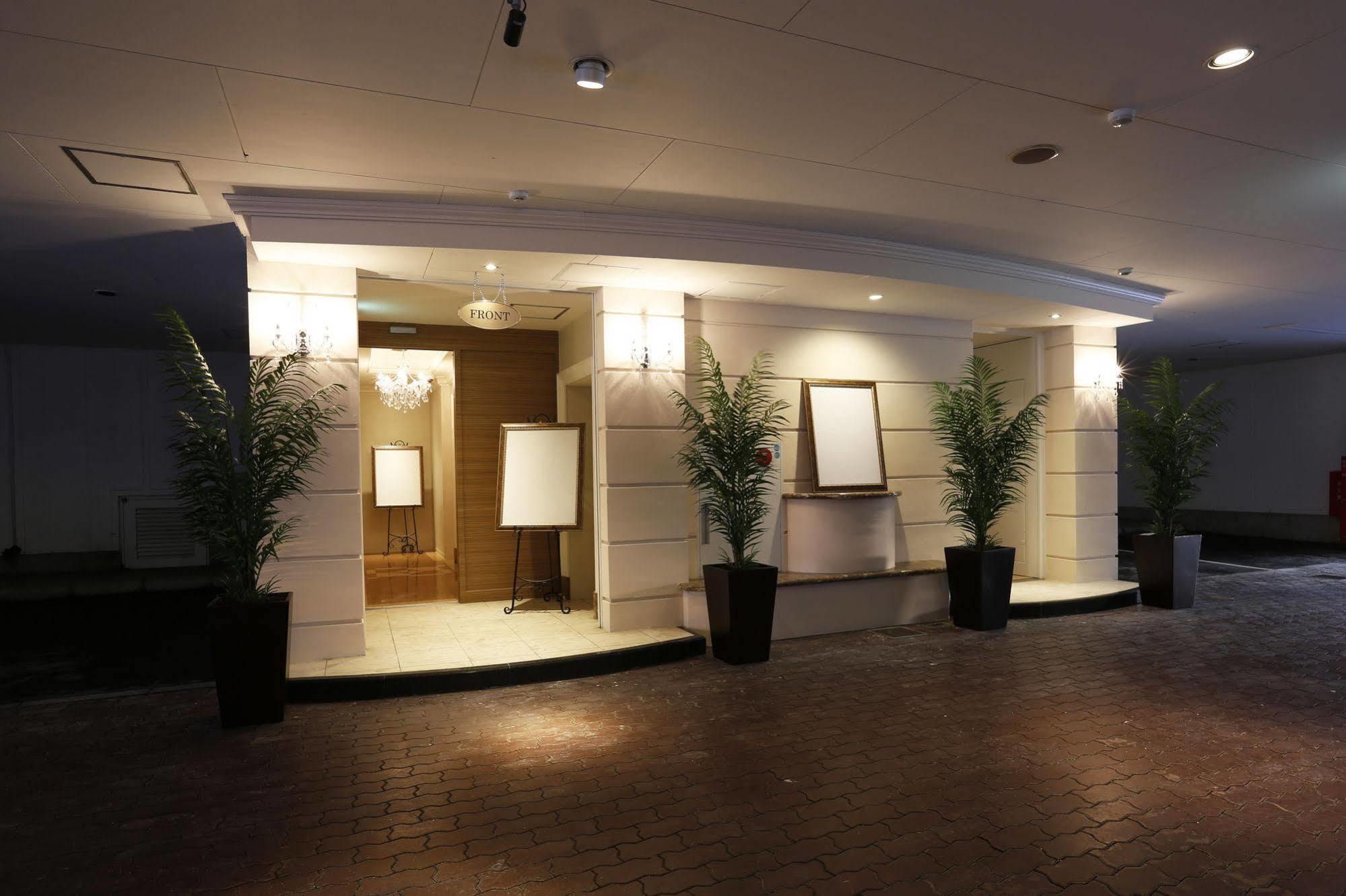 Hotel Fine Garden Gifu (Adults Only) Kakamigahara Ngoại thất bức ảnh